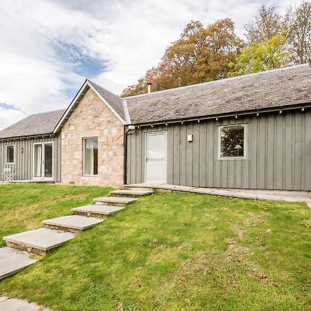Villa The Kennels Ballogie Exterior foto